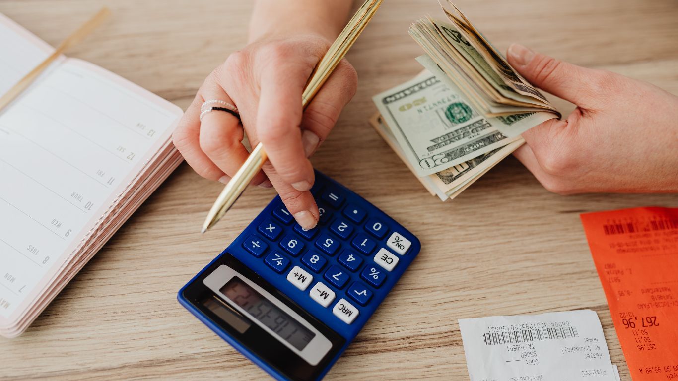 Why Are Appearances So Important On A Superyacht? 1 budgeting