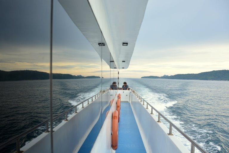 yachting jobs scams